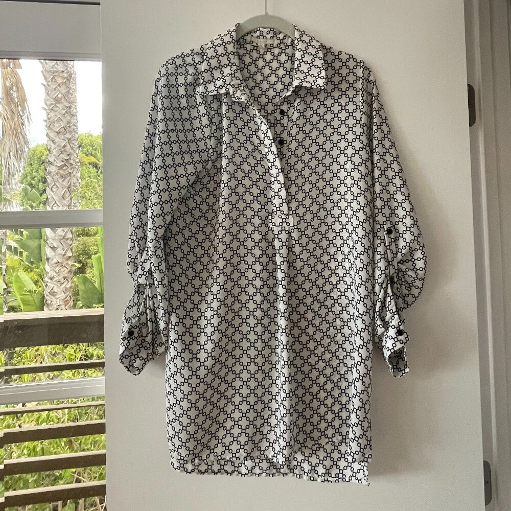 Anthropologie Pleione Black and‎ White Tie-up Sleeve Top, Size Small